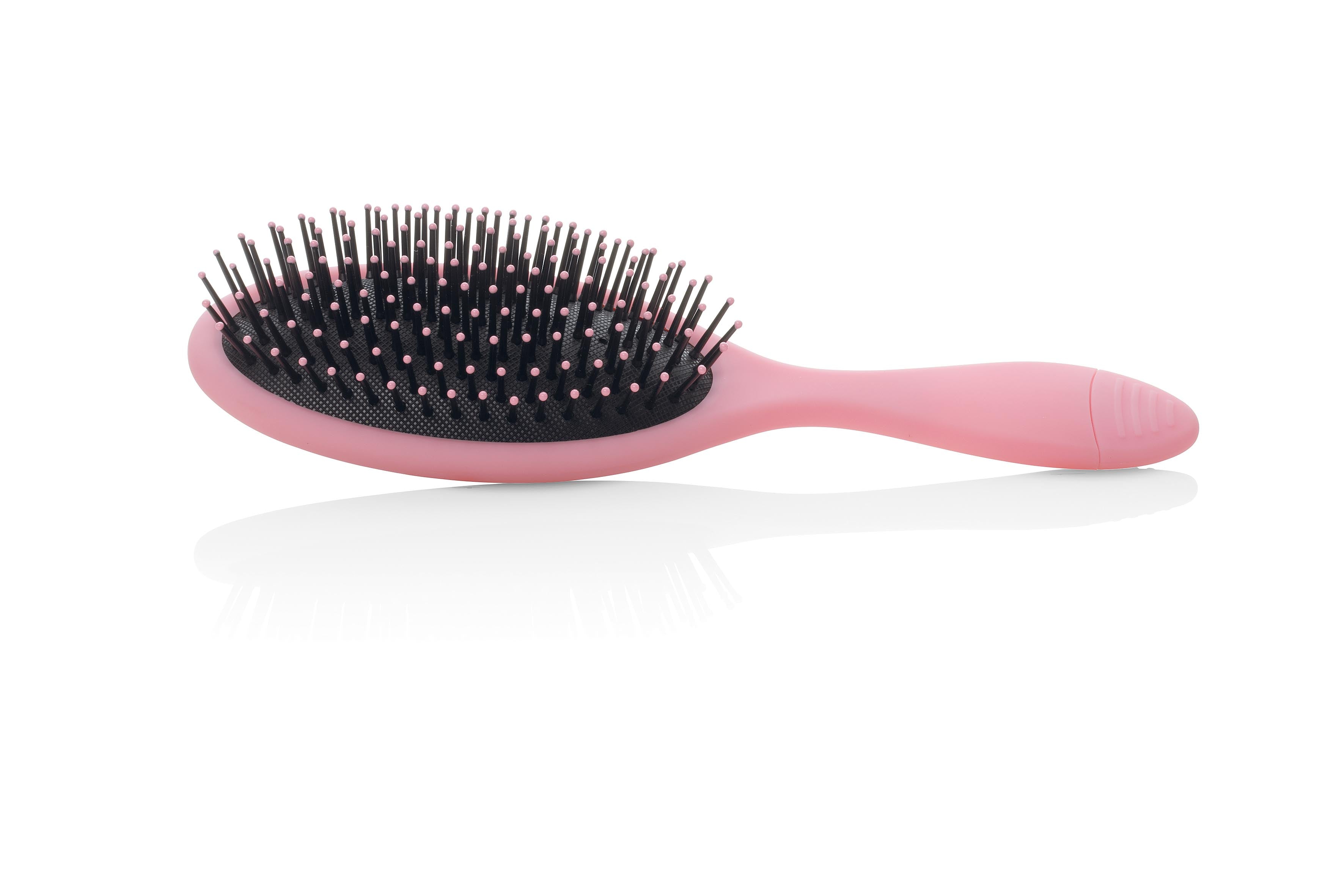 Detangler Brush – Smooth & Tangle-Free Hair